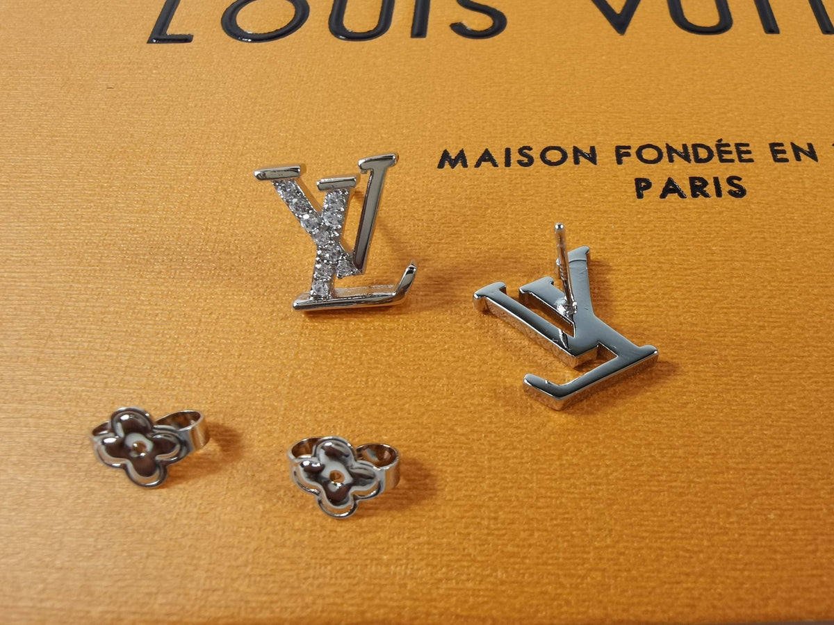 Louis Vuitton Iconic Diamond 18K Gold Earrings