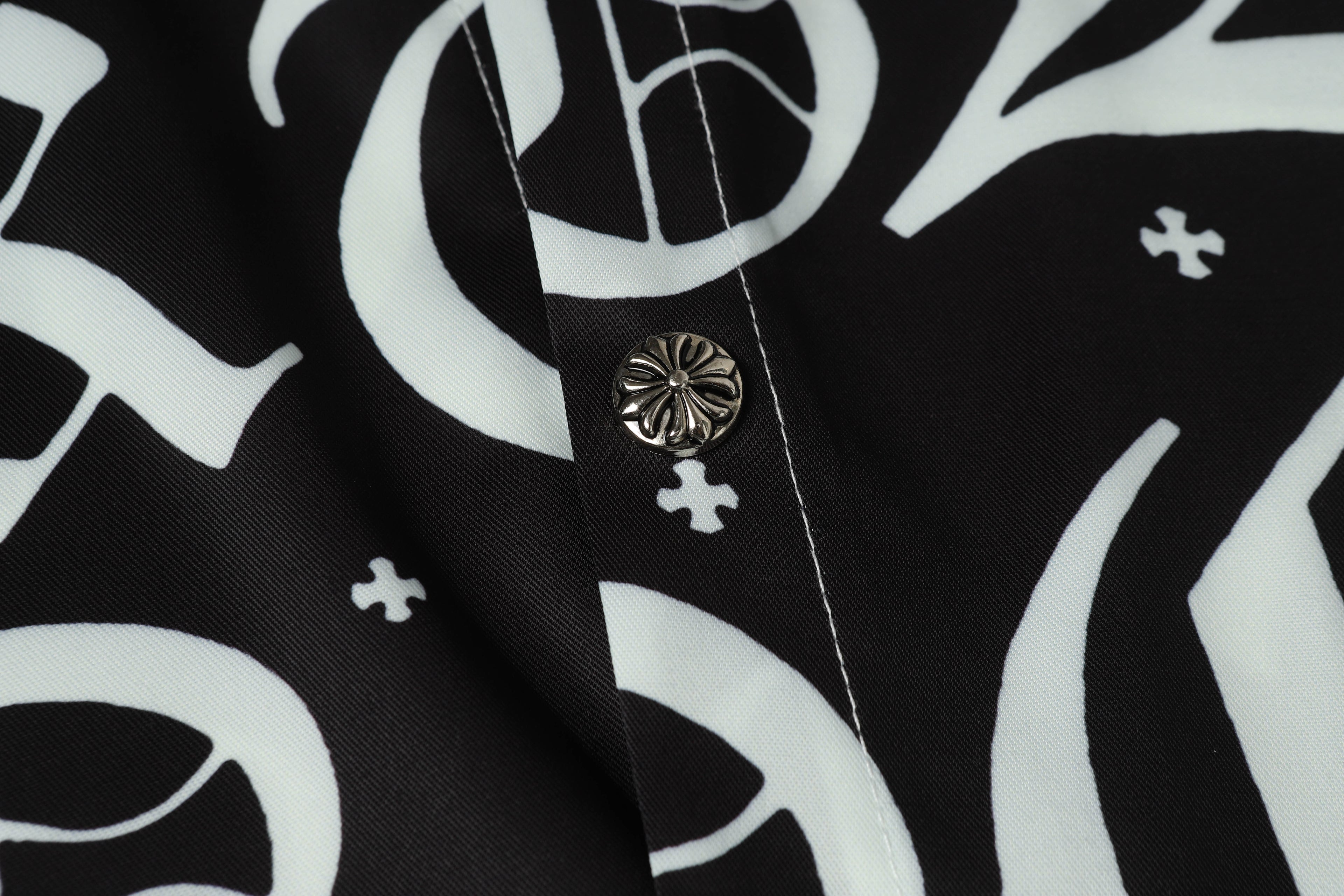 Chrome Heart New Quick-drying short-sleeved shirts are super popular