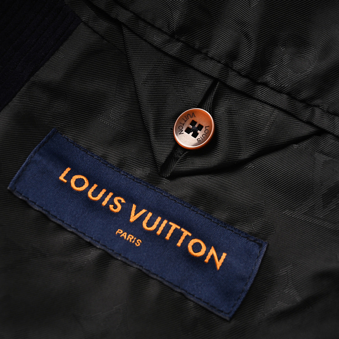 Louis Vuitton Trendy Sweatshirt