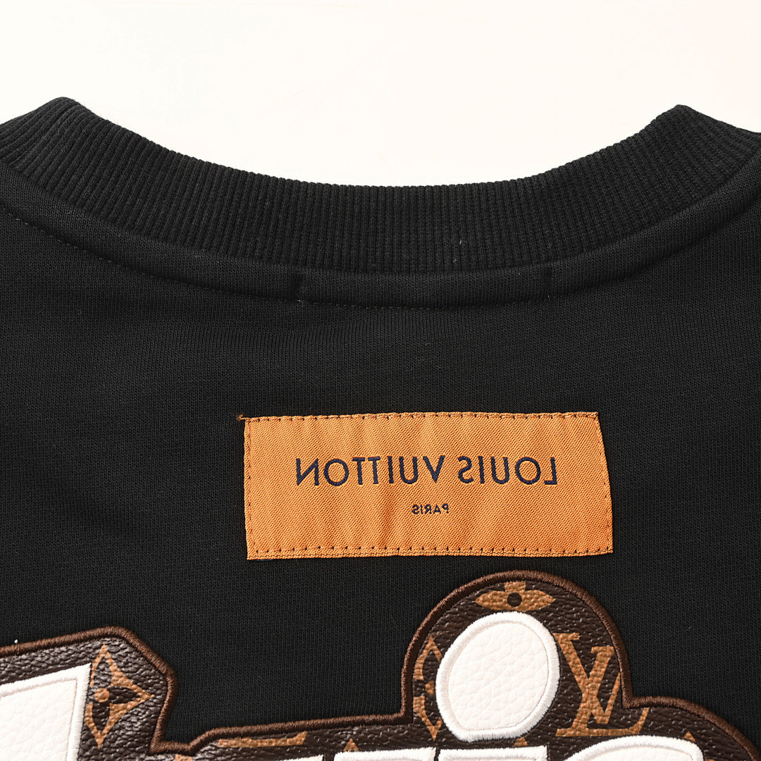 Louis Vuitton Trendy Sweatshirt