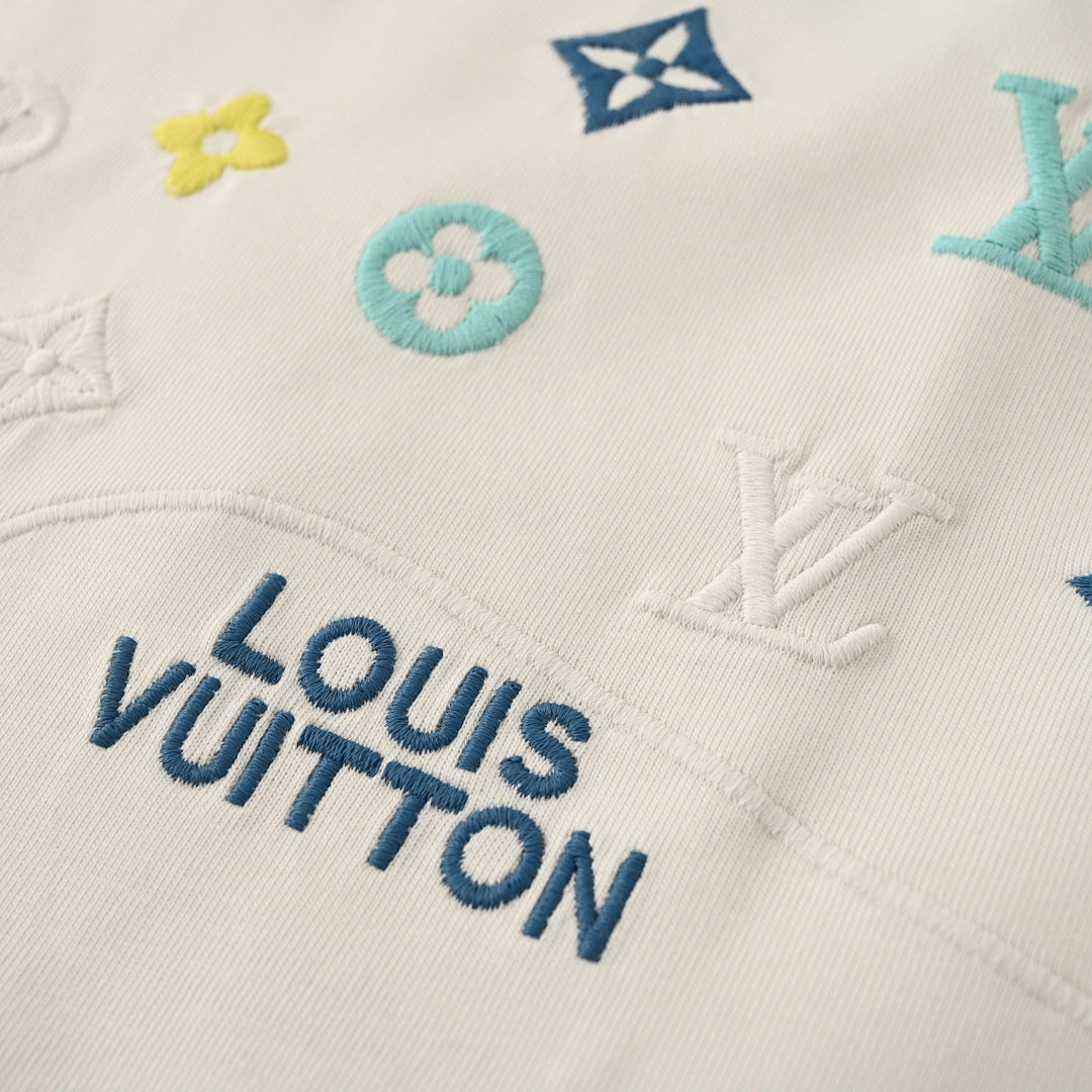 Louis Vuitton Trendy Sweatshirt