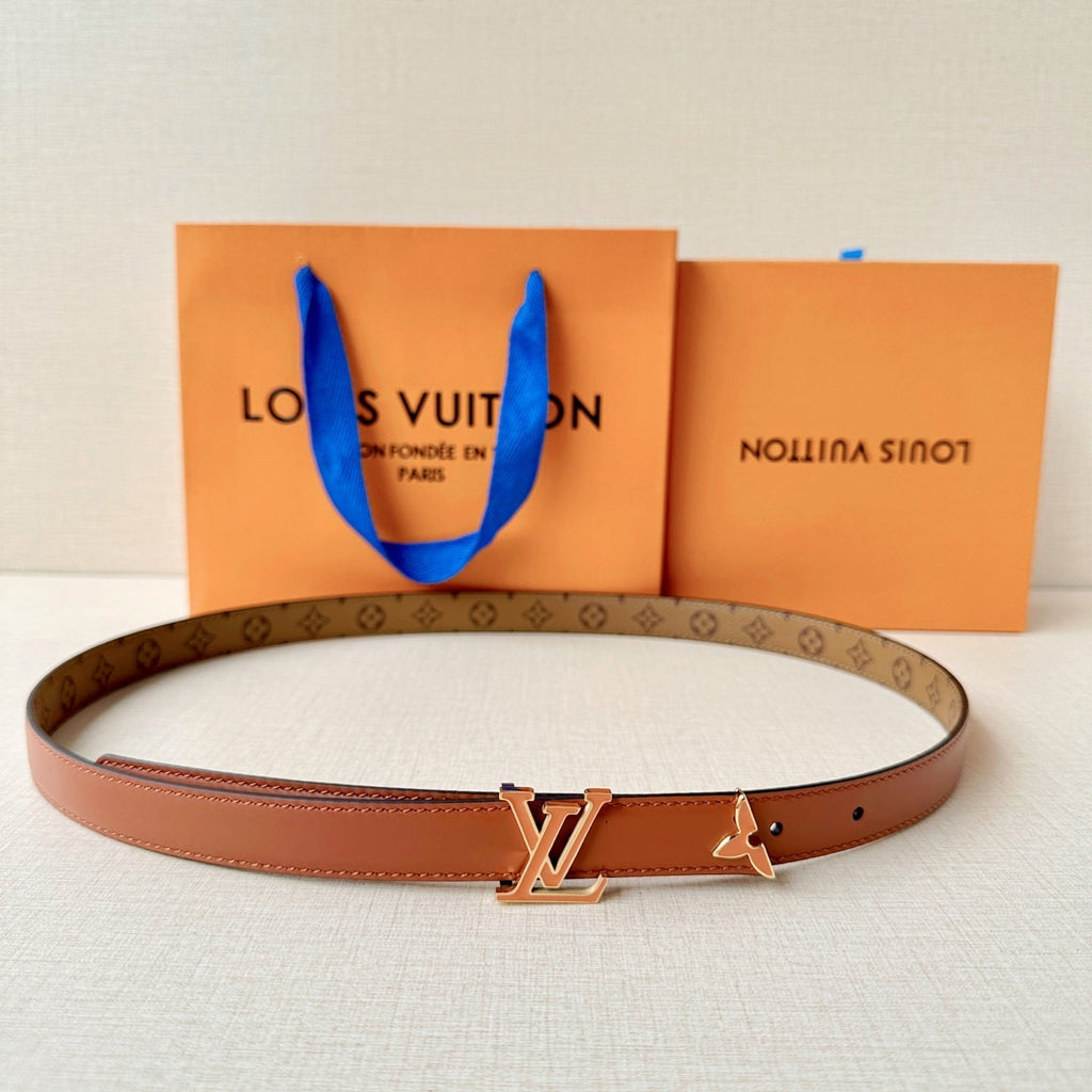 Louis Vuitton-Style Women's Belt — A stylish leather belt featuring a metal buckle, perfect for daily commutes, office wear, and parties; an excellent gift choice for Mother's Day or Valentine's Day.
