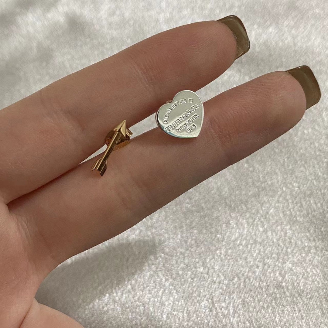 Tiffany Return to Lovestruck Heart Tag & Arrow 18K Gold Earrings