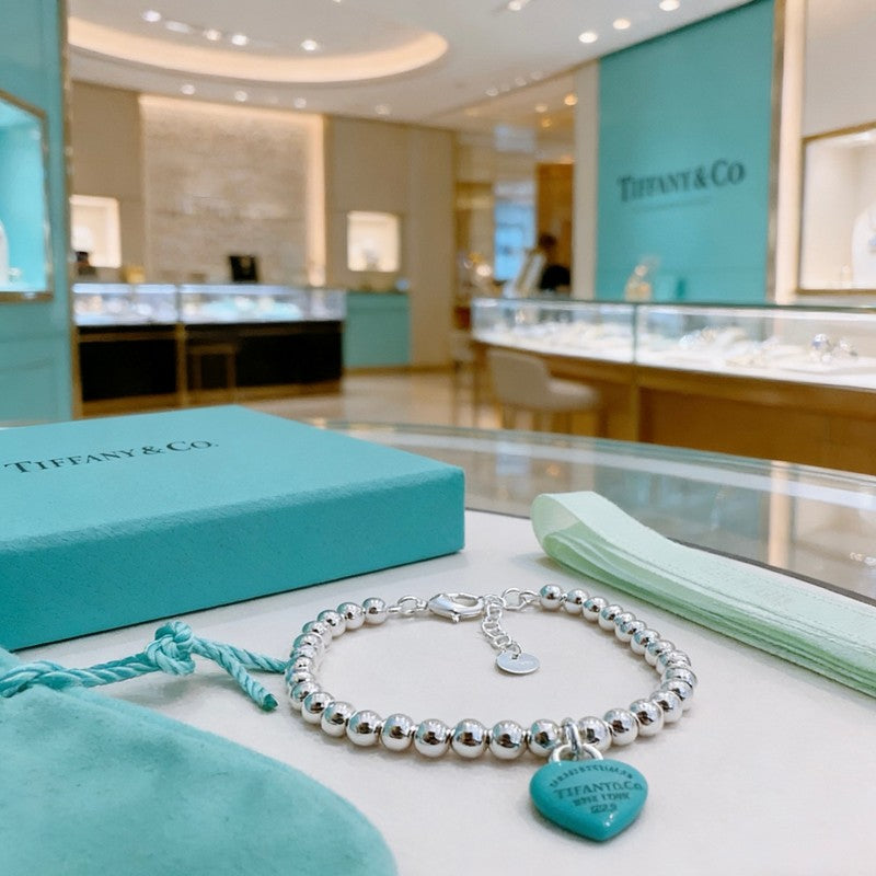 Tiffany Return to Big Blue Heart Tag Bead 18K Gold Bracelet