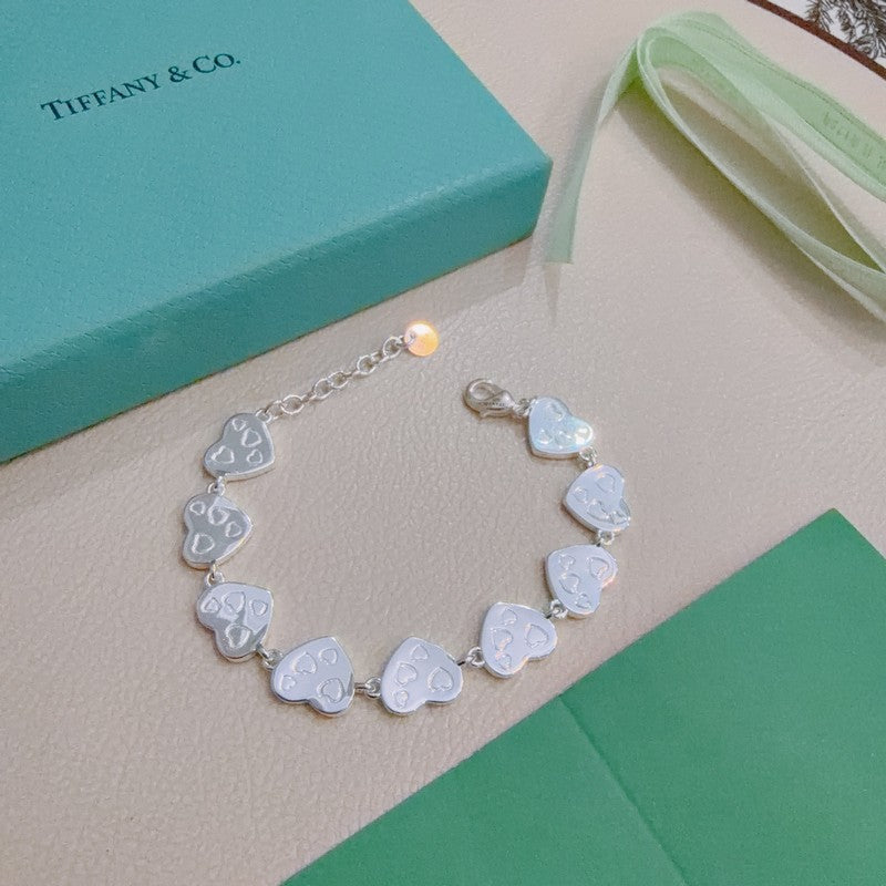 Tiffany Return to Green Heart Tag 18K Gold Bracelet
